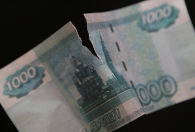 Russia's ruble heads for a 3rd weekly drop before central bank meets